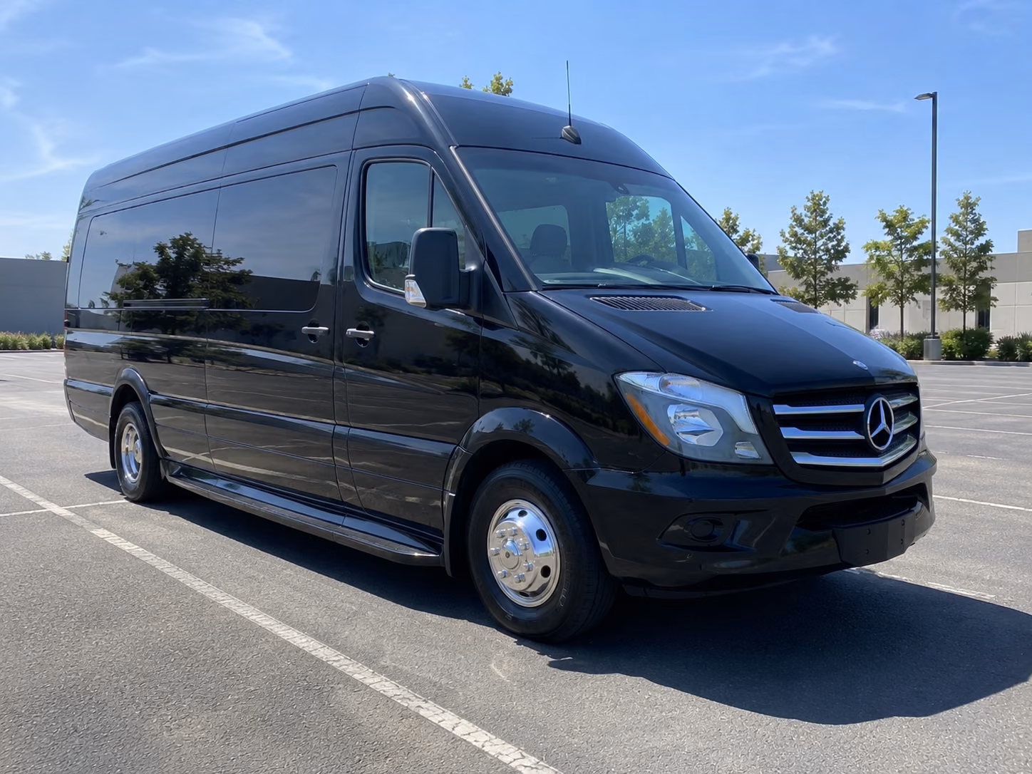 airport transfers for corporate groups and vips