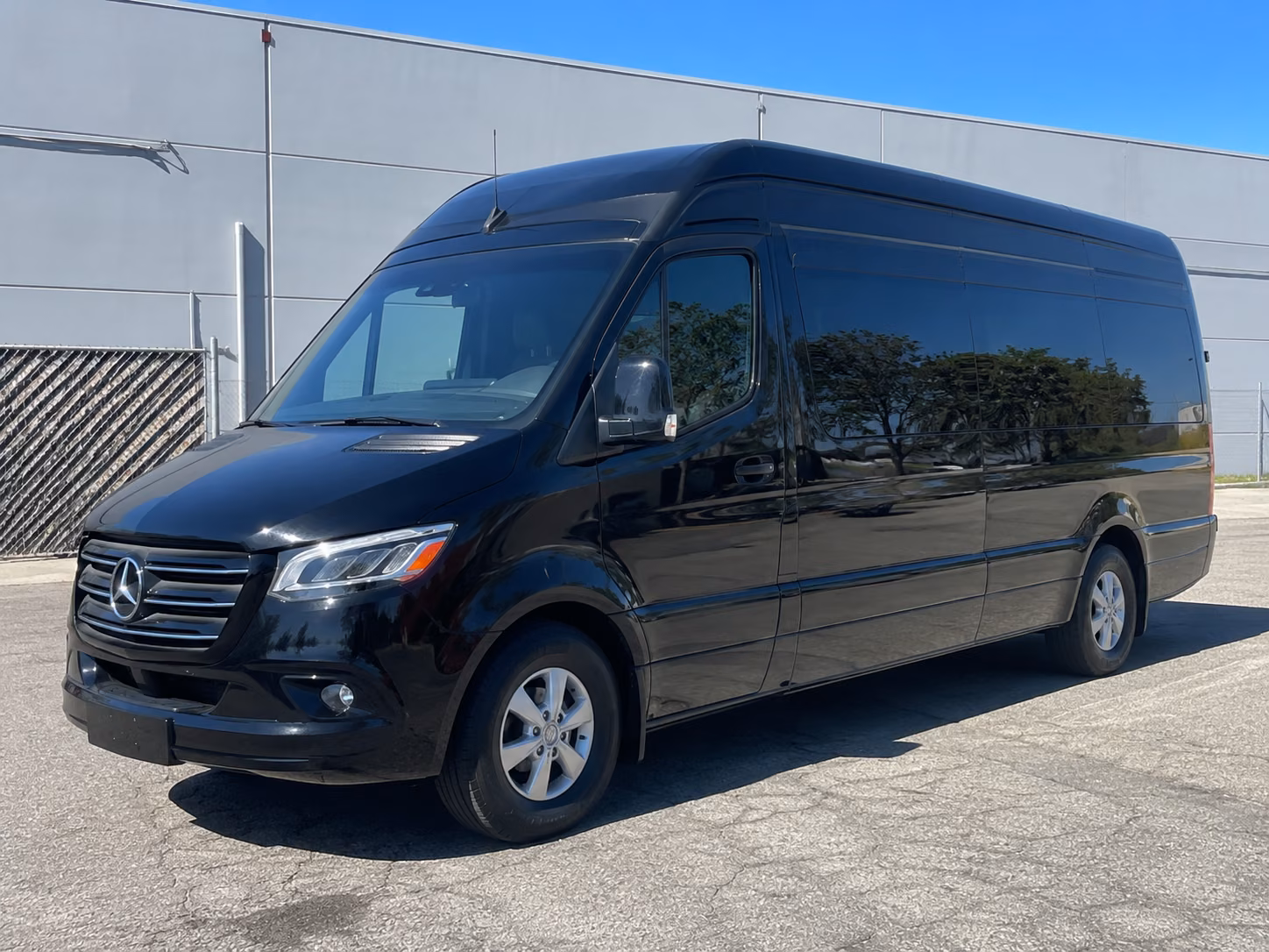 guest shuttles to d h lescombes winery bistro las cruces and wedding venues around las cruces